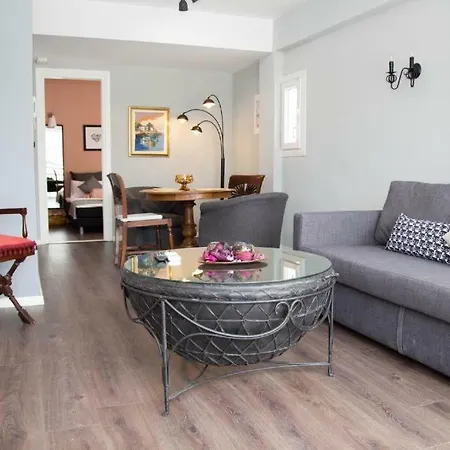 Port View Suites 2 Apartment *